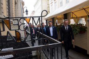 Vladimir Groisman, Oleg Synyutka and Andriy Sadovy