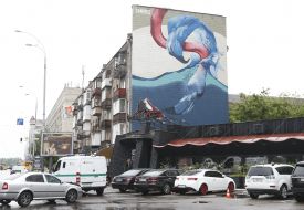 Image with the image of a flamingo