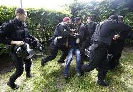Clashes in the Park of Glory in Kiev