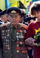 Laying flowers at the Memorial of Glory