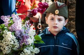 Мальчик в пилотке