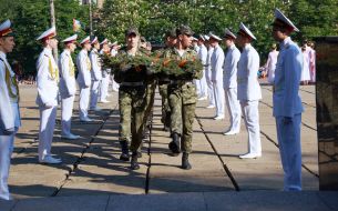 Возложение цветов 