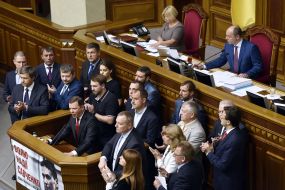 Deputies block the rostrum