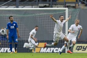 Players of FC "Zarya" (Lugansk)