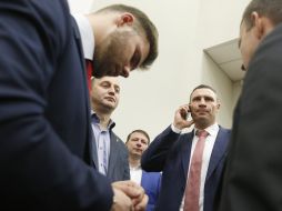 Yuri Sirotyuk and  Vitaliy Klichko