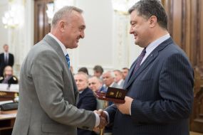 Petr Poroshenko and iktor Chanov