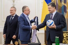 Igor Surkis, Petr Poroshenko and Grigoriy Surkis