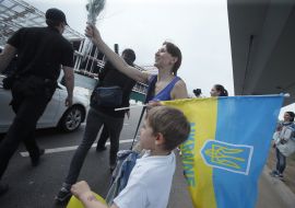 People met Jamalа at the airport