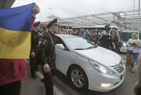 People met Jamalа at the airport