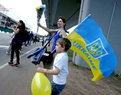 People met Jamalа at the airport