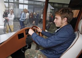 Presentation of the first prototype of electric car