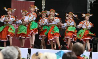 Day of vysyvanka in Lvov