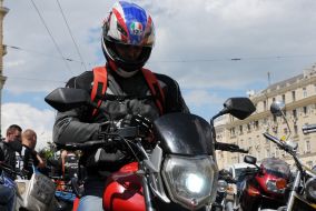 Motorcyclists are picketing the Kharkov City Council