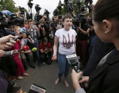 Nadiya Savchenko in the airport