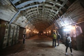 Недостроенная станция метро "Львовская брама" в Киеве