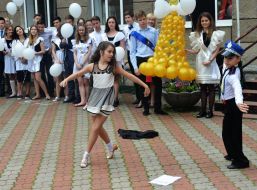 Celebrations of last bell