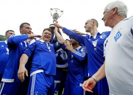 The match "Cup of Glory of generations"