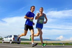 Учасники напівмарафону