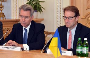 Джеффри Пайетт и Питер Роскам