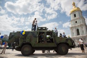 Бронеавтомобиль