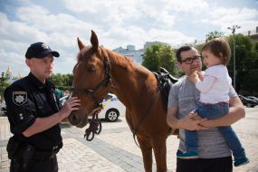 Сотрудник полиции 