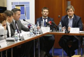 Jerome Vacher, Sergii Nikolaichuk and Oleksandr Nikolaichuk