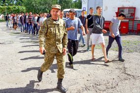 Отправка призывников на срочную службу