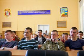 Отправка призывников на срочную службу