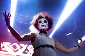 Фрік-кабаре "Dakh Daughters Band"