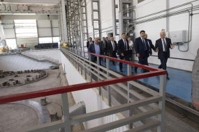 Volodymyr Groisman and Igor Syrota