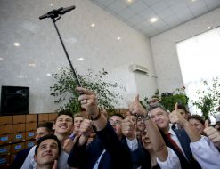 Petro Poroshenko during a meeting with students