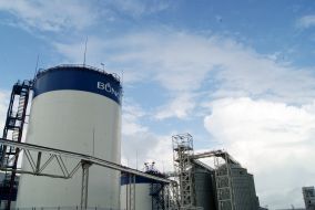 Industrial and Handling Facility