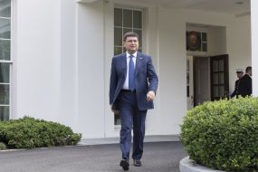 Володимир Гройсман