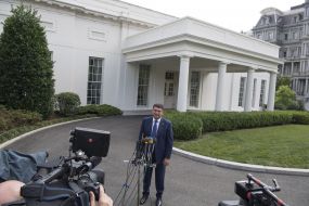 Володимир Гройсман