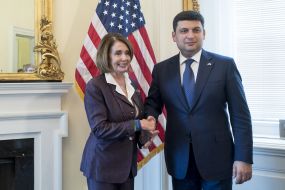 Vladimir Groisman and Nancy Pelosi
