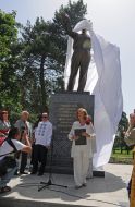 Monument to Andrii Malysgko opened in Kyiv