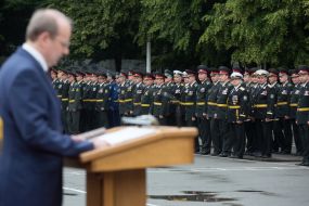 The discharge of military specialists