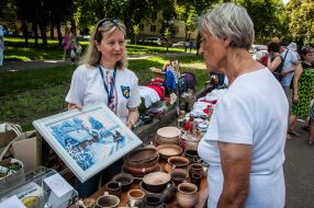 Sale of handmade products