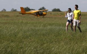 Пара на аэродроме "Чайка"