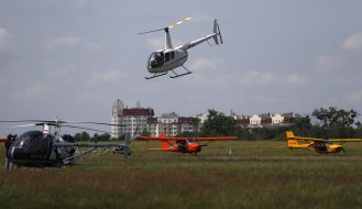 Авиационная акция "Авиамайдан" на аэродроме "Чайка"