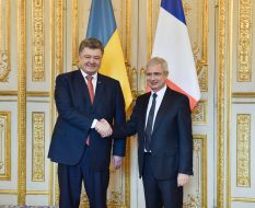 Petro Poroshenko and Claude Bartolon