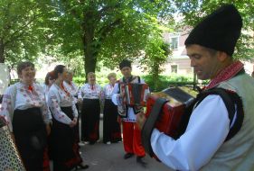 Folk ensemble
