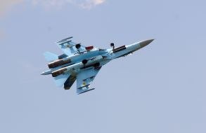 Su-27 plane