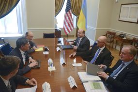 Арсеній Яценюк та Джейкоб Лью