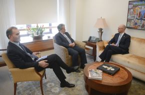 Arseniy Yatsenyuk and David Lipton