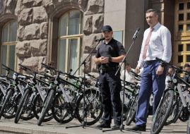 Vitaliy Klychko and Yuriy Zozulya