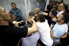 Clashes after the court session