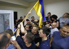 Clashes after the court session