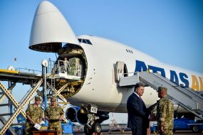 Poroshenko during the transmission of radar 