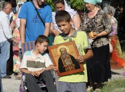 Первый всеукраинский крестный ход с молитвой за Украину